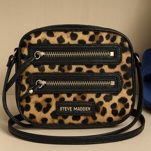 Steve Madden Leopard Haircalf Crossbody – Double Zip Front – Small Bag